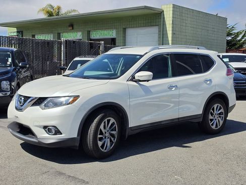 Used 2015 Nissan Rogue SL FWD image 2
