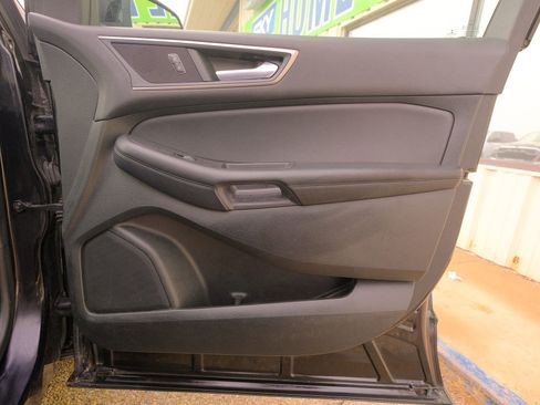 Used 2022 Ford Edge SEL image 14