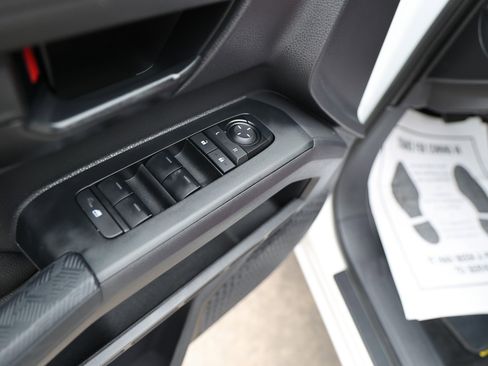 Certified 2024 Toyota Tacoma SR5 image 39