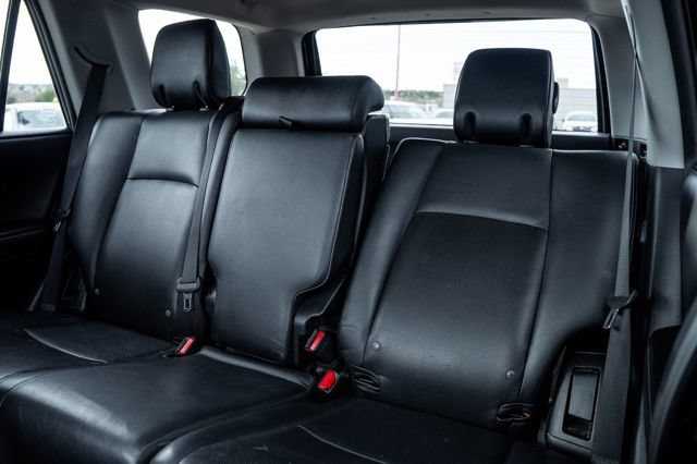 Used 2017 Toyota 4Runner Limited AWD/4WD image 33