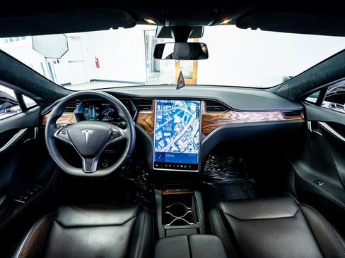 Used 2019 Tesla Model S AWD image 54