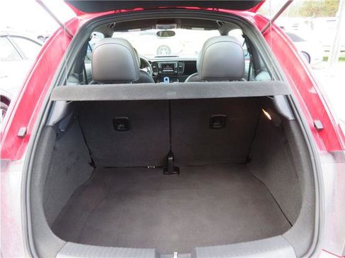 Used 2017 Volkswagen Beetle 1.8T image 12