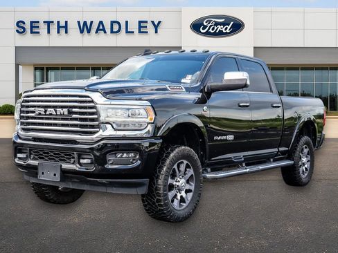 Used 2022 RAM 2500 Limited AWD/4WD image 3