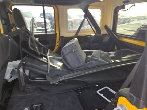 Used 2019 Jeep Wrangler Unlimited Sport S image 10