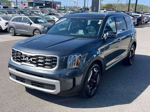 Used 2023 Kia Telluride S w/ S Sunroof Package AWD/4WD image 34