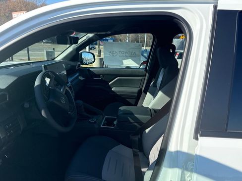 New 2025 Toyota Tacoma TRD Sport image 9