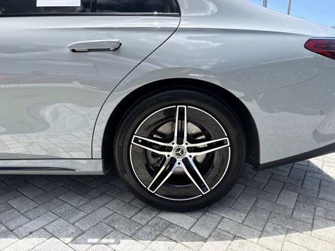 Certified 2026 Mercedes-Benz E 350 4MATIC Sedan image 10