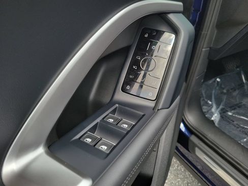 Used 2025 Audi Q5 Premium w/ Convenience Package AWD/4WD image 21