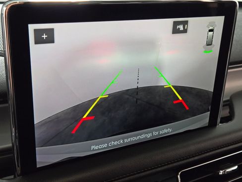 Used 2023 Lincoln Aviator AWD w/ Class IV Trailer Tow Package image 24