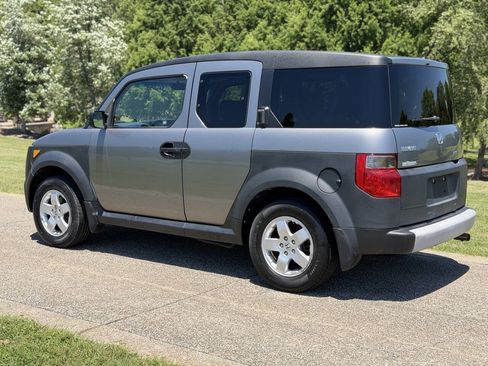 Used 2005 Honda Element EX image 5