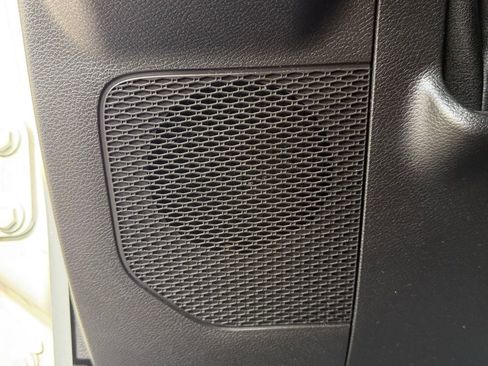 Used 2021 Jeep Wrangler Unlimited Rubicon 4xe image 17