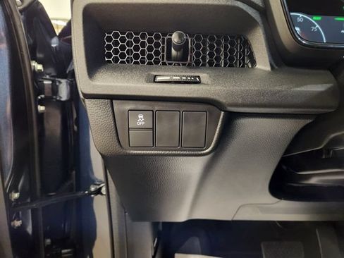 Used 2025 Honda CR-V Sport image 19