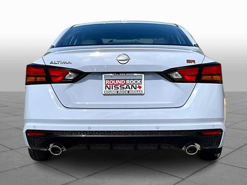 New 2025 Nissan Altima 2.5 SR image 4