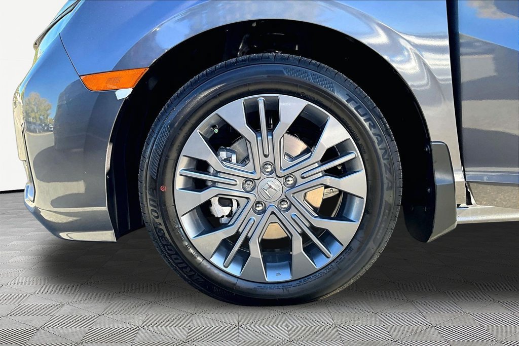 New 2027 Honda Odyssey Touring image 6