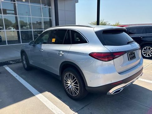 Used 2024 Mercedes-Benz GLC 300 4MATIC image 6