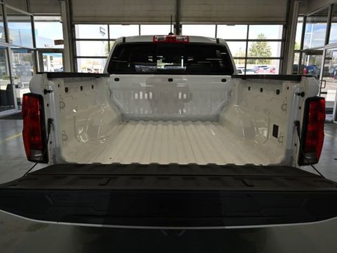 New 2026 Chevrolet Colorado W/T w/ WT Custom Package AWD/4WD image 7