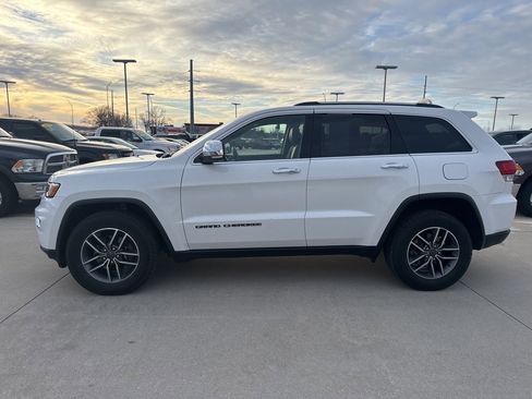 Used 2020 Jeep Grand Cherokee Limited image 24