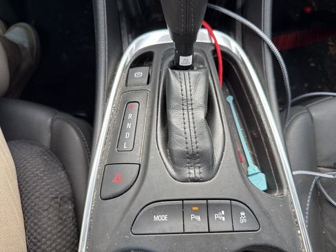 Used 2018 Chevrolet Volt Premier w/ Driver Confidence Package image 5