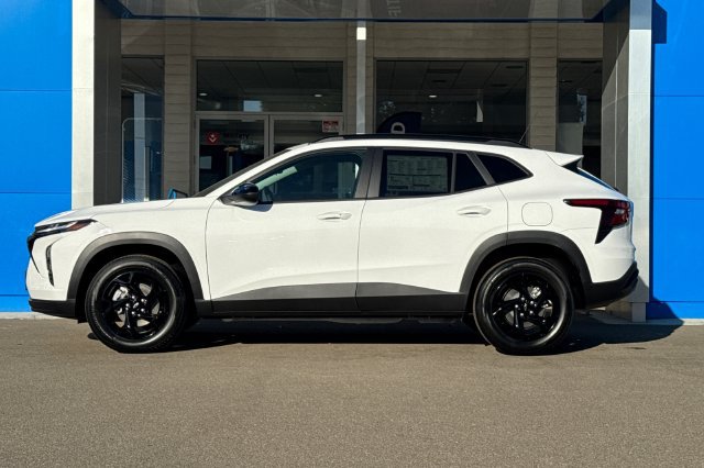 New 2026 Chevrolet Trax LT w/ Driver Confidence Package FWD image 12