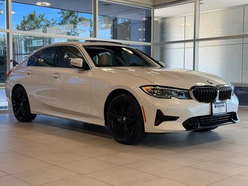 Used 2021 BMW 330i xDrive Sedan w/ Convenience Package AWD/4WD image 9