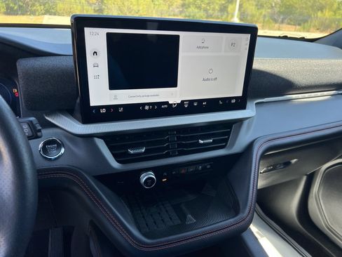 Used 2025 Ford Explorer ST-Line w/ Premium Package RWD image 16