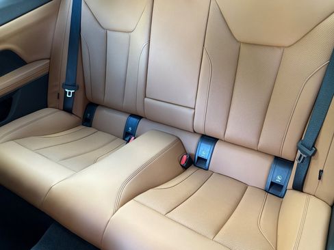 Used 2025 BMW 430i Coupe w/ Convenience Package image 15