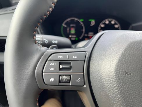 Used 2026 Honda CR-V Sport image 19