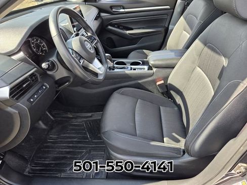 Used 2021 Nissan Altima 2.5 SV w/ SV Premium Package image 10