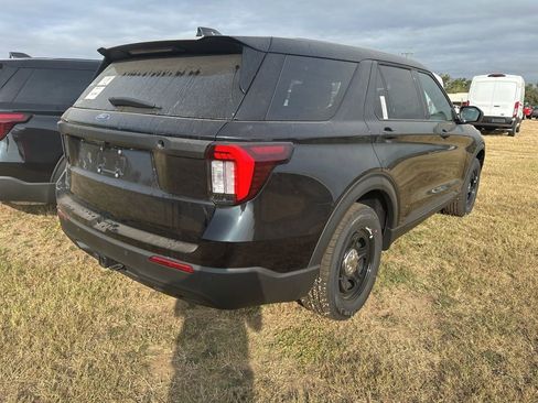 New 2025 Ford Explorer 4WD Police Interceptor image 2