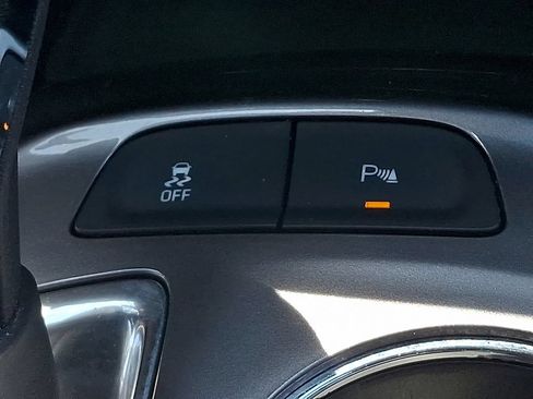 Used 2024 Chevrolet Malibu LT FWD image 24