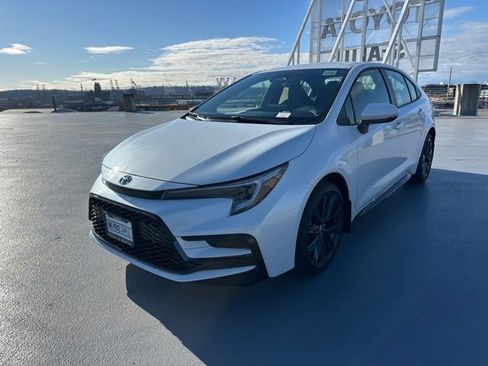New 2026 Toyota Corolla SE image 5