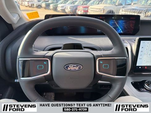 Used 2025 Ford Expedition Max Active image 23