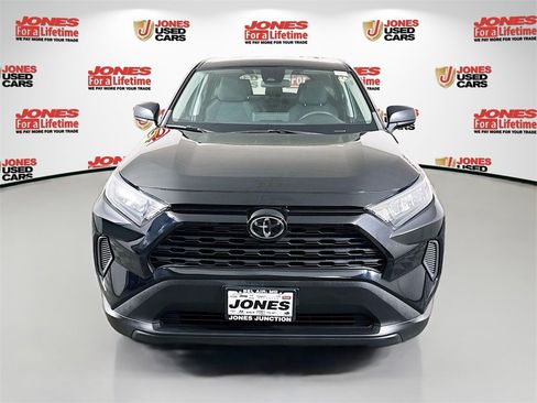 Certified 2022 Toyota RAV4 LE image 11