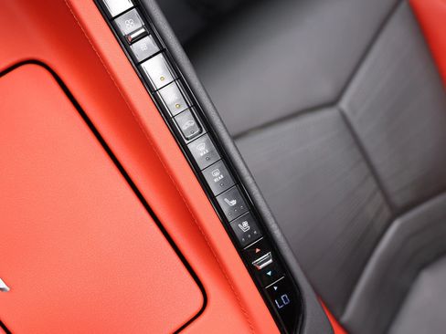 Used 2020 Chevrolet Corvette Stingray Preferred Cpe w/ 2LT Preferred Equipment Group RWD image 53