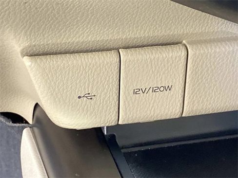 Used 2023 Toyota Camry LE image 21