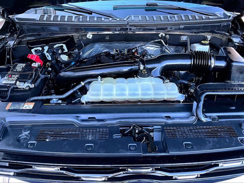 Used 2023 Ford Expedition Max Limited image 31