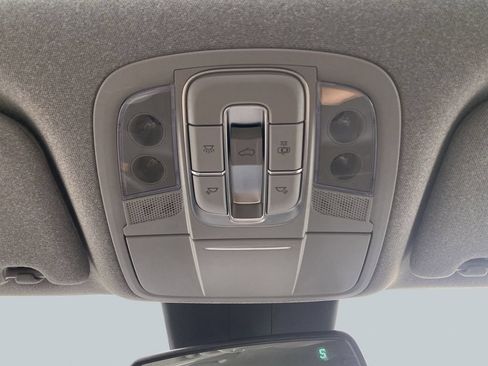 Used 2020 Hyundai Santa Fe Limited FWD image 27