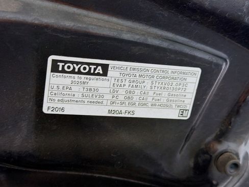 Used 2025 Toyota Corolla SE image 16