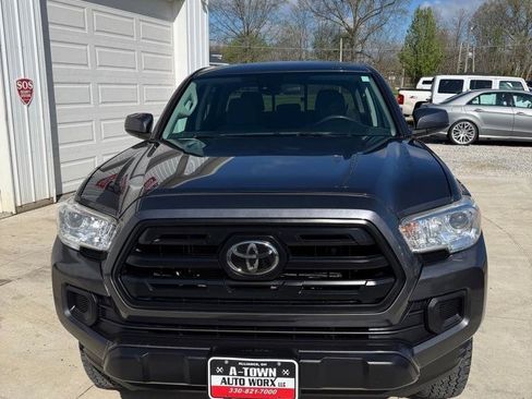 Used 2019 Toyota Tacoma SR w/ SR Convenience Package image 7