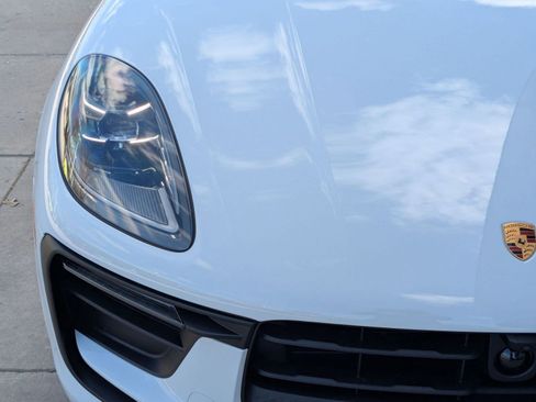 New 2026 Porsche Macan image 12