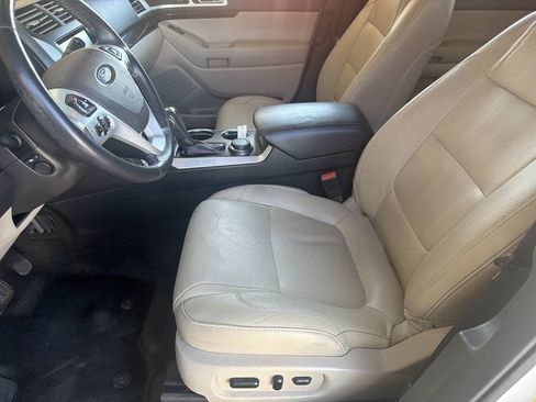 Used 2013 Ford Explorer Limited AWD/4WD image 16