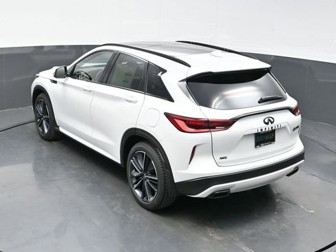 New 2025 INFINITI QX50 Sport image 35
