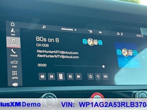 Used 2024 Porsche Macan S image 31