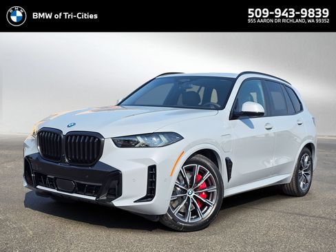 New 2026 BMW X5 xDrive50e w/ Executive Package AWD/4WD image 1