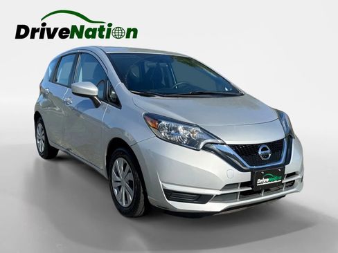 Used 2018 Nissan Versa Note S image 3