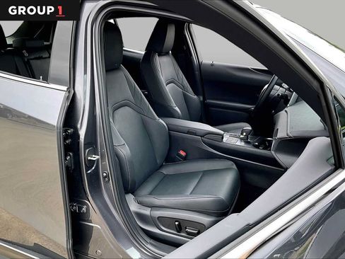 Certified 2025 Lexus UX 300h FWD w/ Accessory Package (Z1) image 8