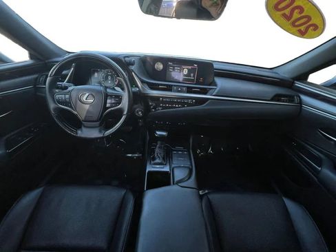 Used 2020 Lexus ES 350 ES 350 Sedan 4D image 10