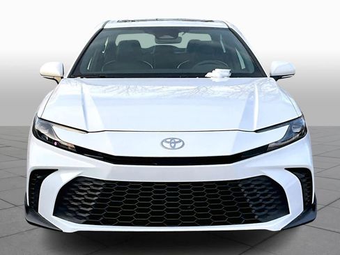 New 2026 Toyota Camry SE image 3