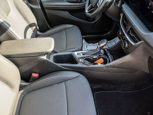 Used 2025 Buick Encore GX Preferred FWD image 14