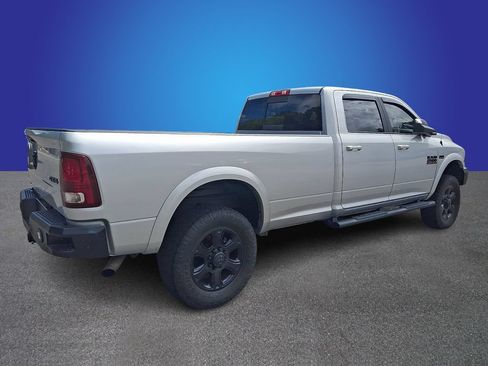 Used 2018 RAM 2500 Laramie w/ Sport Appearance Group AWD/4WD image 4